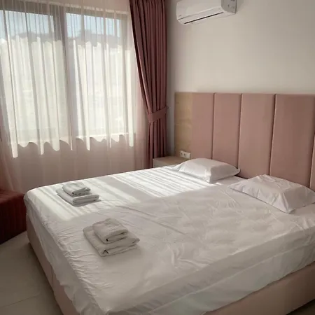 Designer 1br In Life Pool Included Sozopol