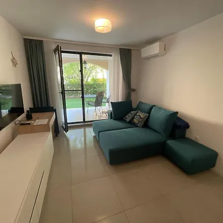 Apartment Designer 1br In Life Pool Included Sozopol